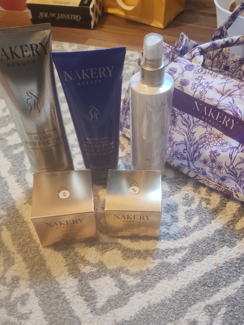 Nakery Beauty Moisturizing Cream Set in Purple and Gold